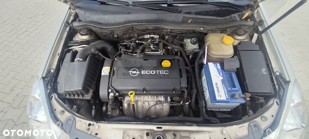 Opel Astra 1.6 Edition - 12