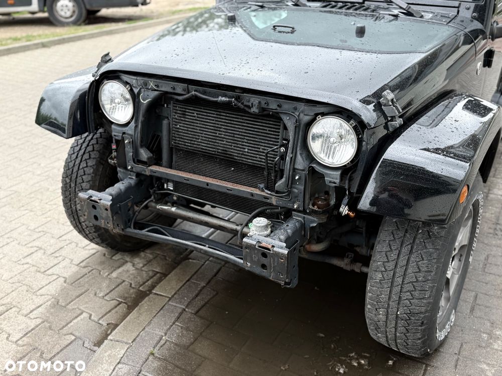 Jeep Wrangler 3.6 Unlim Sahara - 6