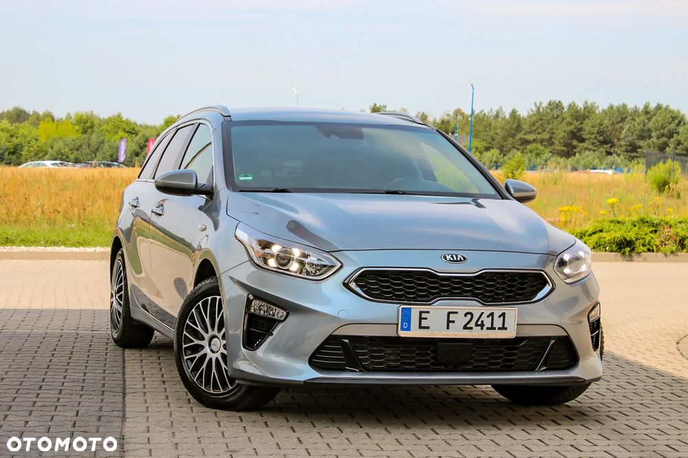 Kia Ceed 1.6 CRDi DCT Platinum Edition - 9