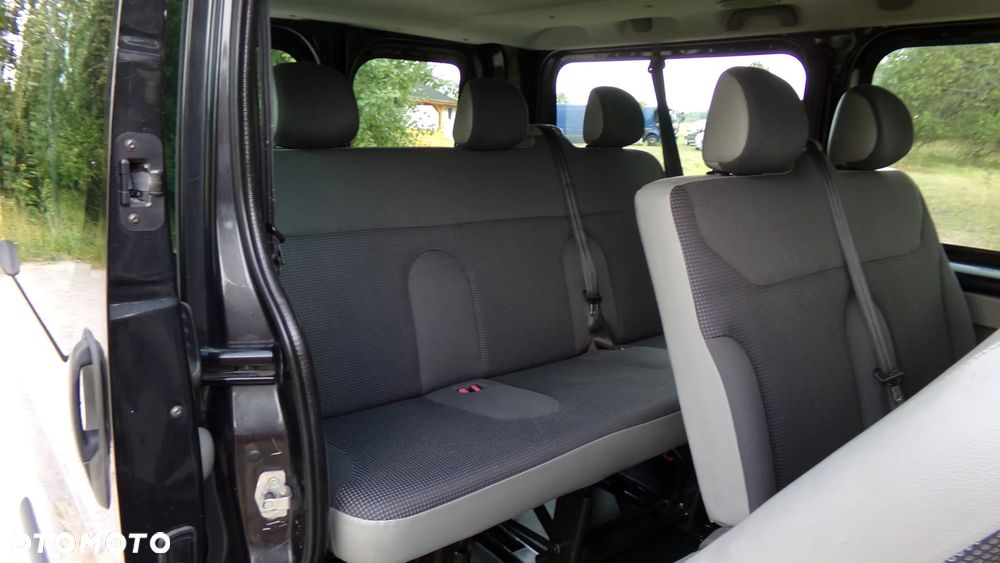Opel Vivaro - 17