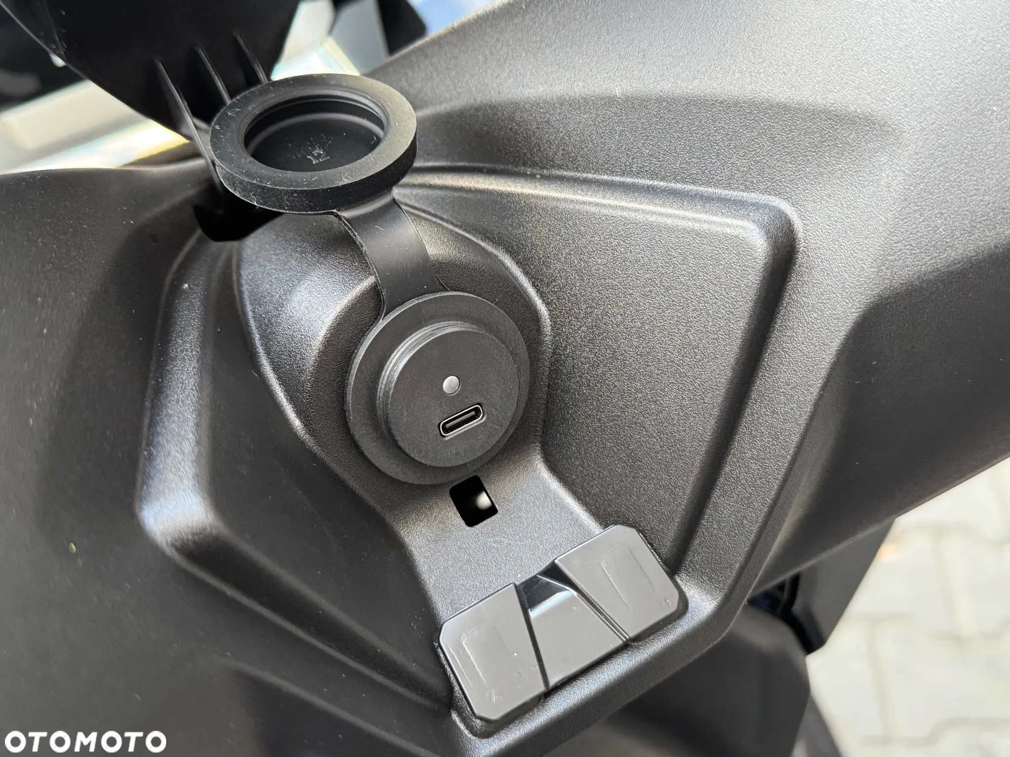 Kymco Downtown - 10