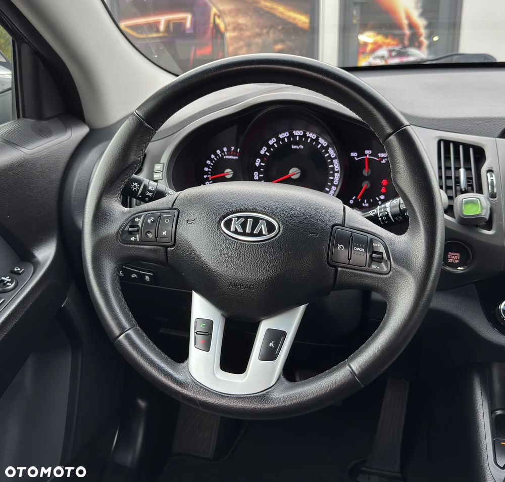 Kia Sportage 2.0 CVVT 4WD Automatik Spirit - 32