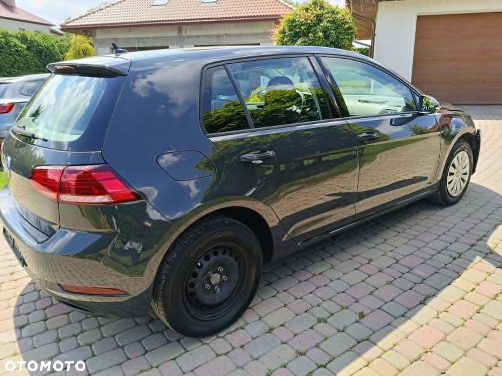 Volkswagen Golf 1.0 TSI OPF - 10