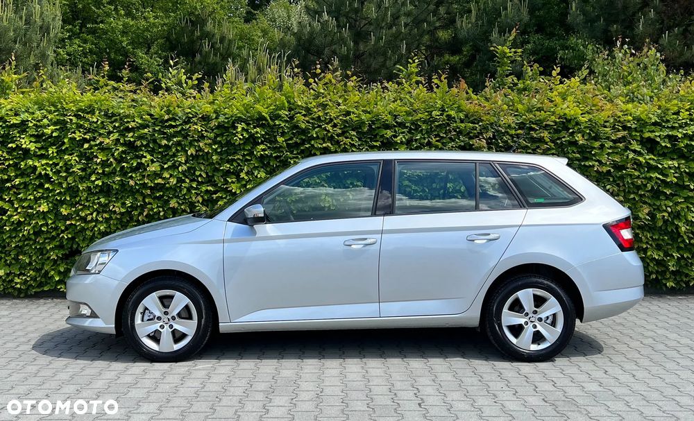 Skoda Fabia 1.0 TSI Ambition - 4