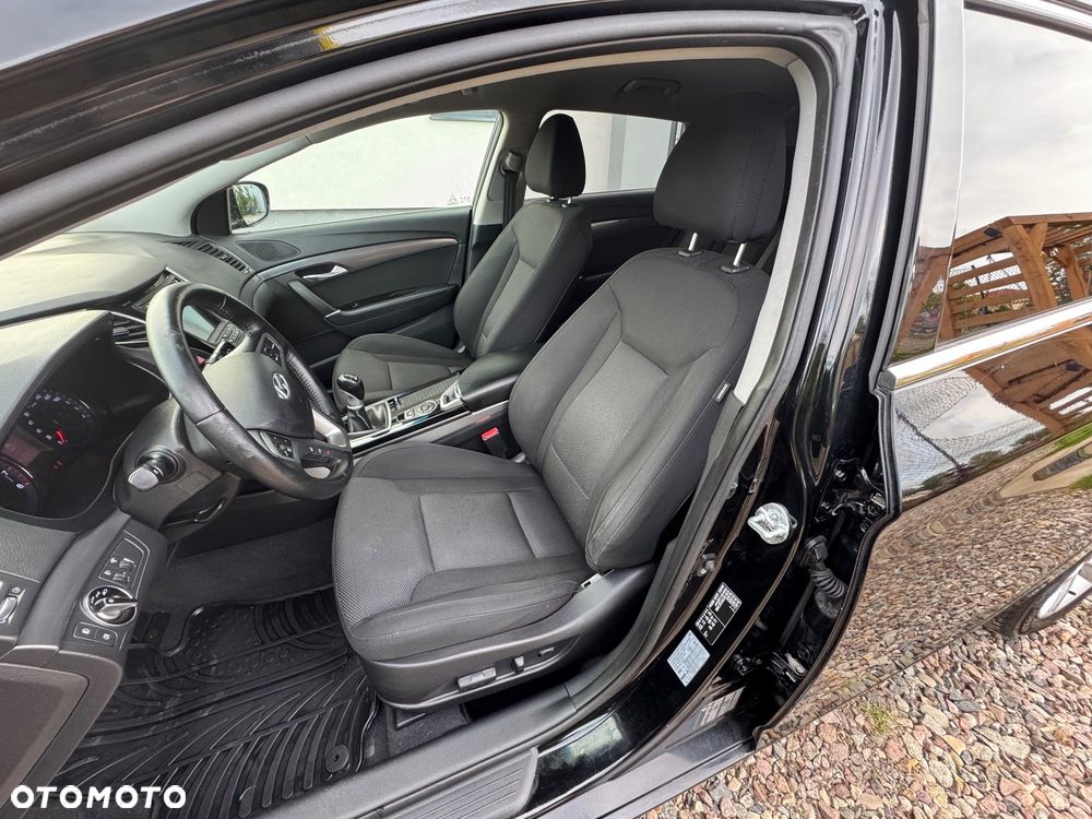 Hyundai i40 Kombi blue 1.6 Family+ - 20