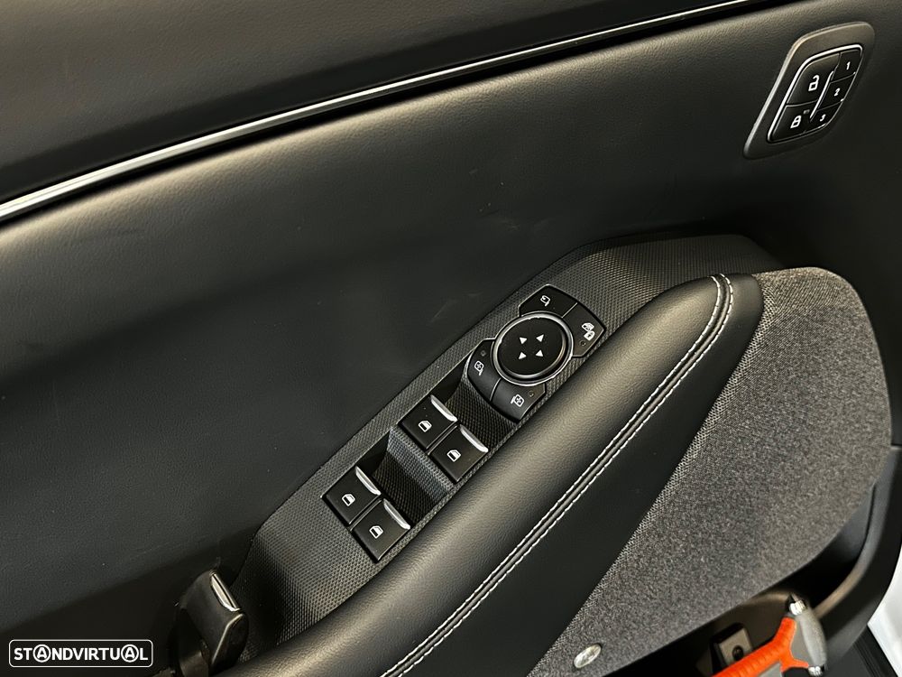 Ford Mustang Mach-E 75.7 kWh Premium AWD - 15