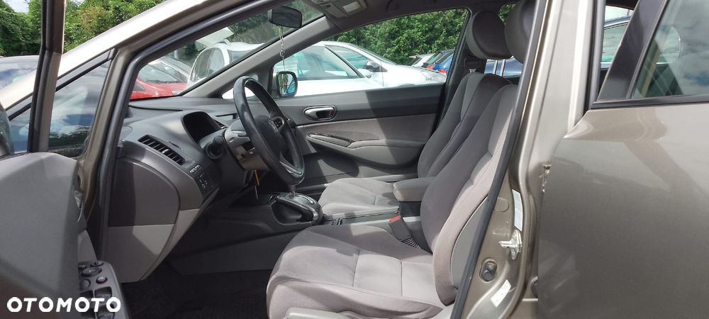 Honda Civic 1.3i-DSI VTEC IMA CVT Elegance - 15
