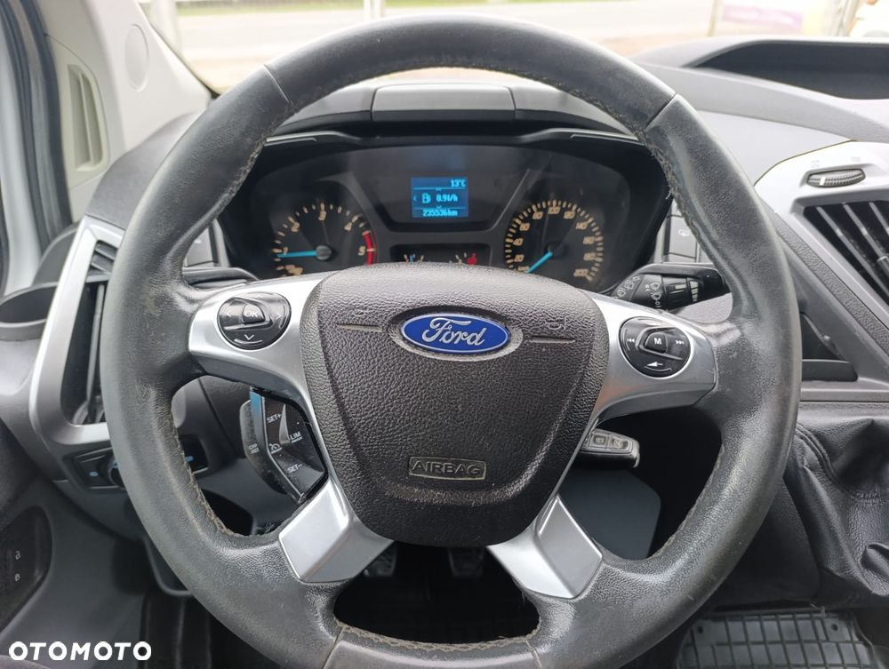 Ford Transit Custom - 12