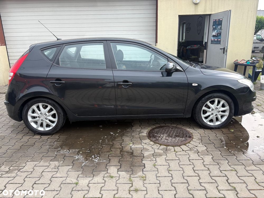 Hyundai i30 1.6 CRDi Premium - 12