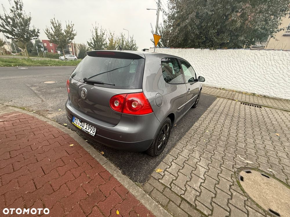Volkswagen Golf 1.4 Comfortline - 19
