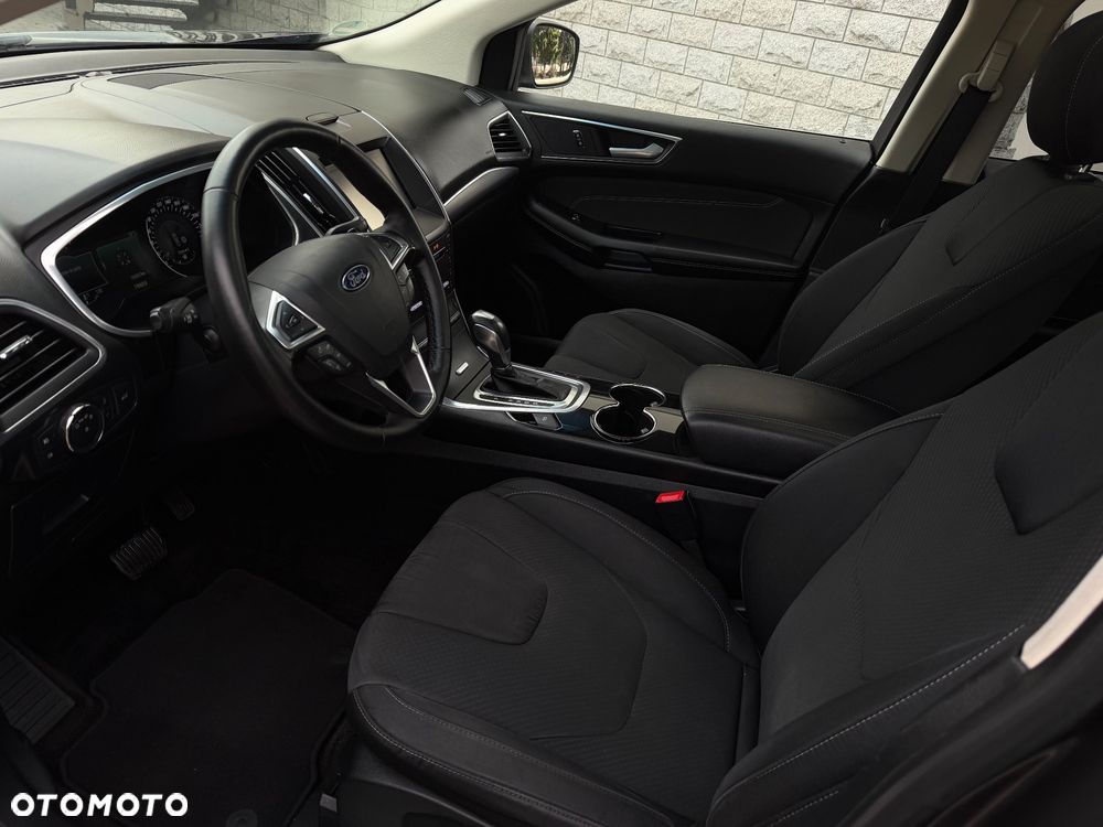 Ford Edge 2.0 TDCi Bi-Turbo 4x4 Titanium - 28