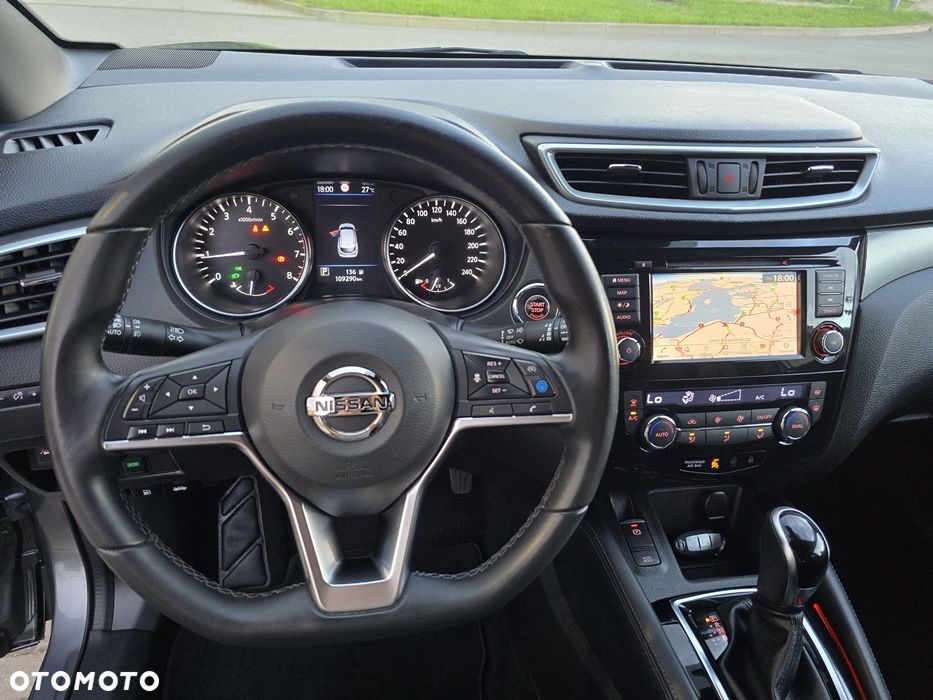 Nissan Qashqai 1.3 DIG-T Tekna+ DCT - 27