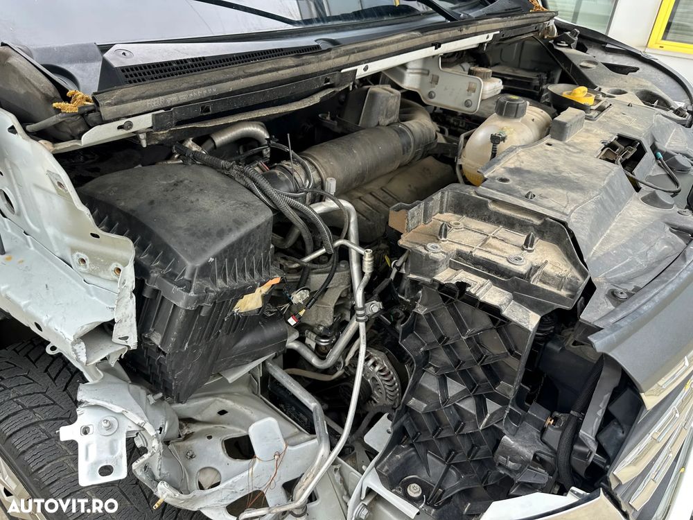 Renault Trafic 2.0 Blue dCi 110 S&S L2 8+1 Zen - 38