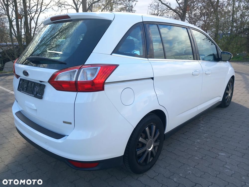 Ford Grand C-MAX 1.6 EcoBoost Titanium - 4