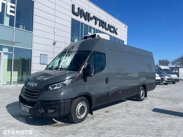 Iveco 35S18V Izoterma Furgon Maxi