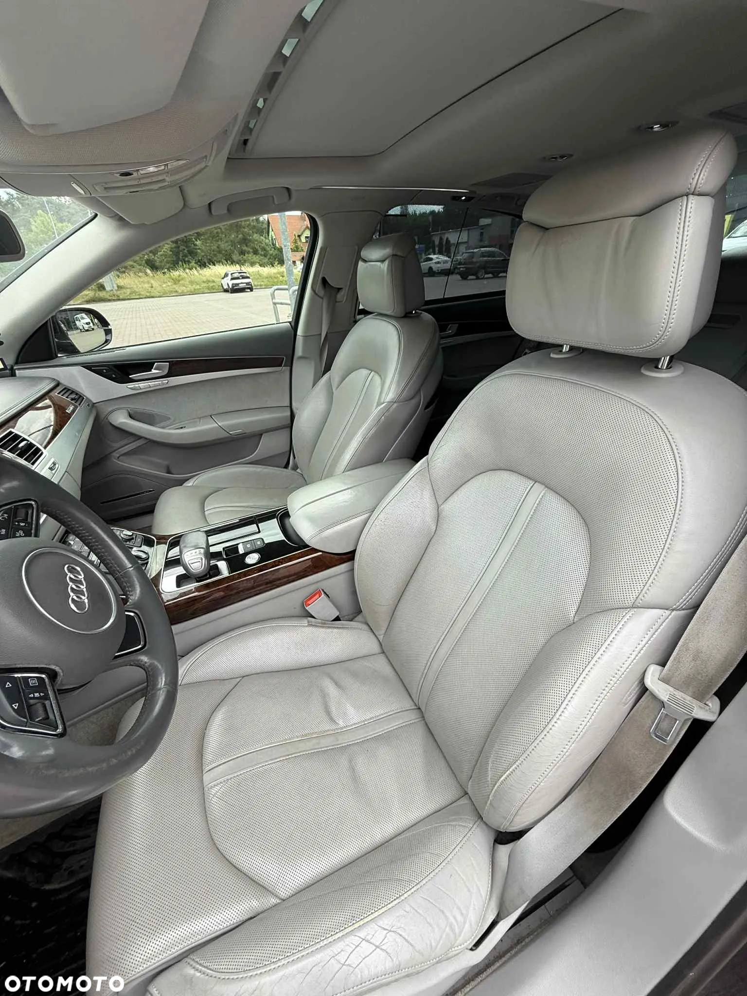 Audi A8 4.2 FSI L Quattro - 11