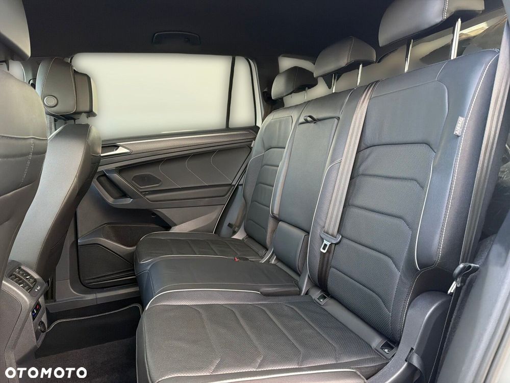 Volkswagen Tiguan Allspace - 15