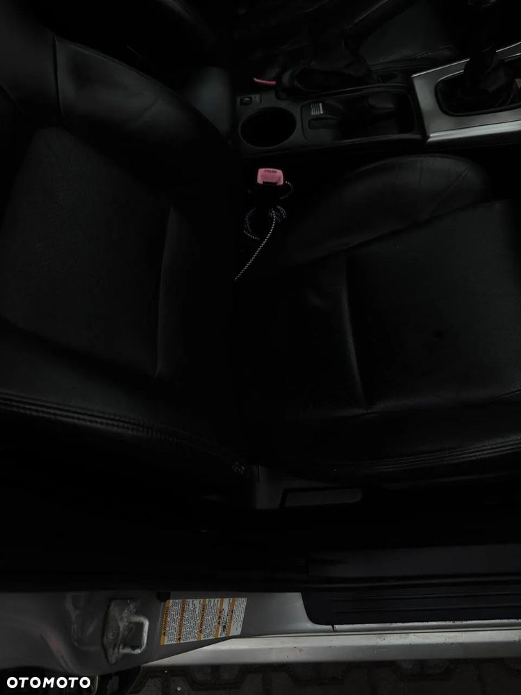 Subaru Legacy 2.0 4WD Celebration - 11