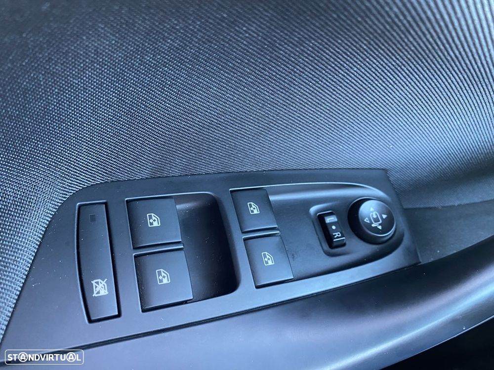 Opel Astra Sports Tourer 1.4 T GS Line CVT S/S - 27