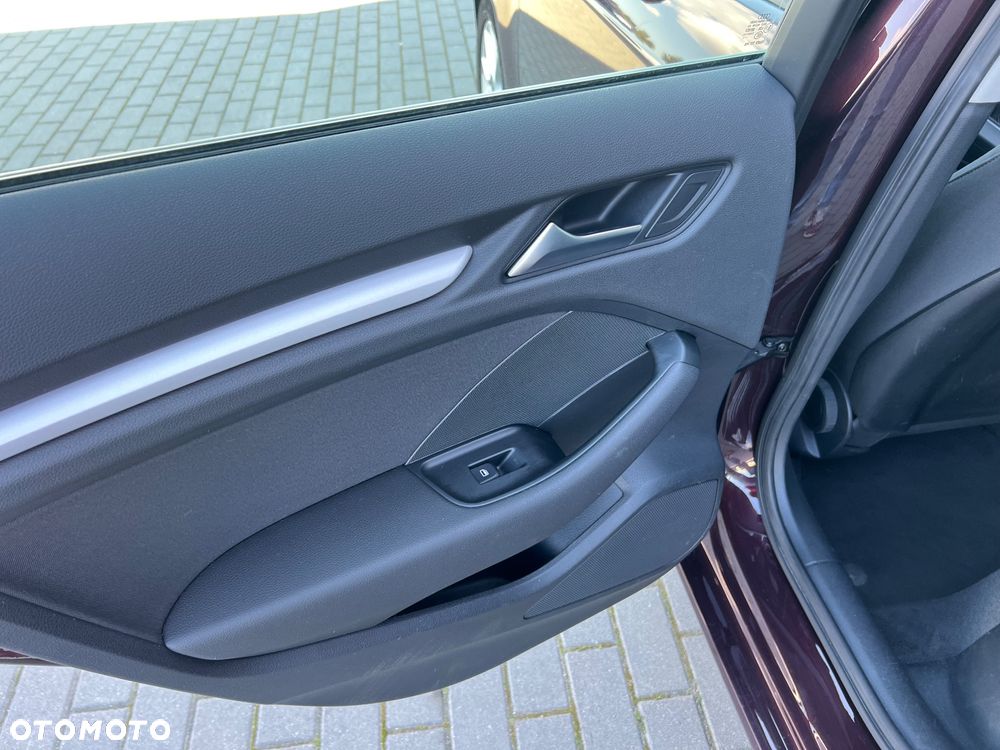 Audi A3 Sportback 2.0 TDI (clean diesel) Attraction - 14