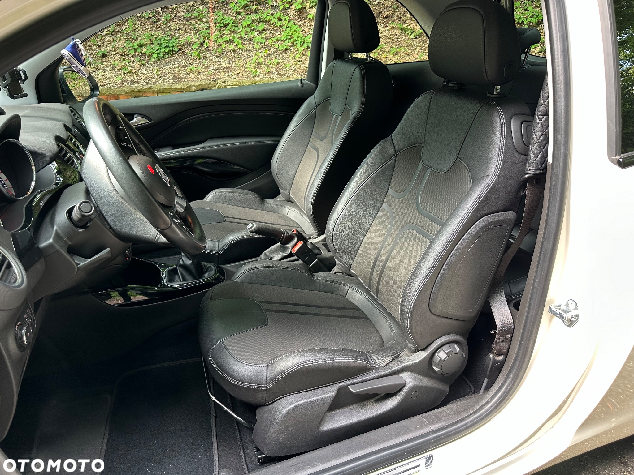 Opel Adam 1.4 Glam - 6