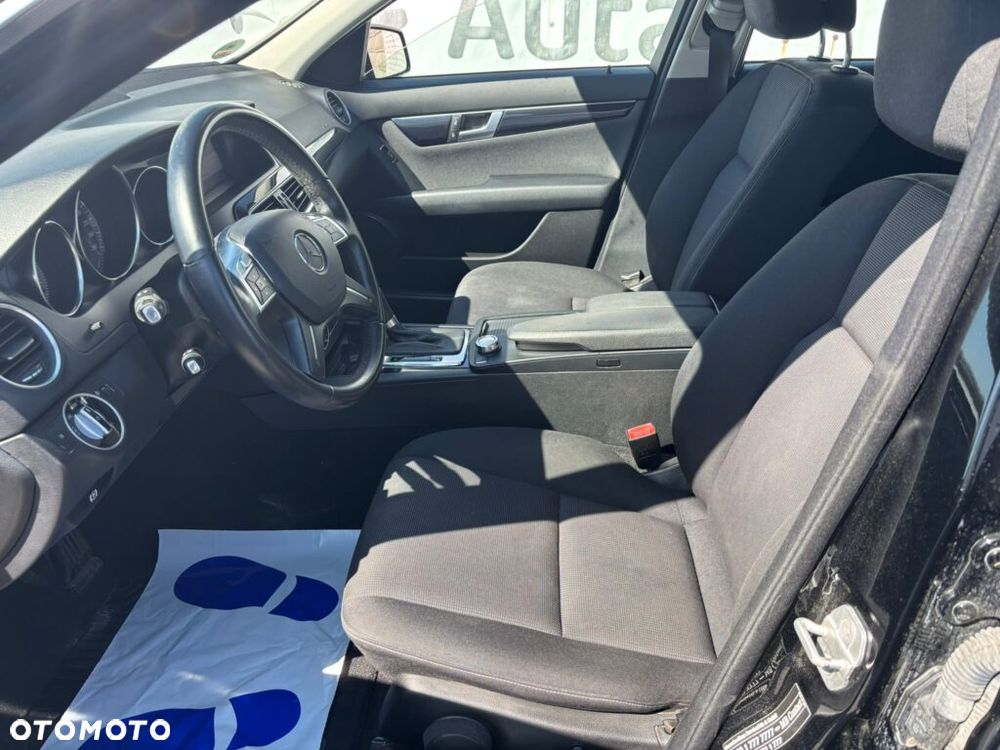 Mercedes-Benz Klasa C 180 CDI 7G-TRONIC Edition - 11