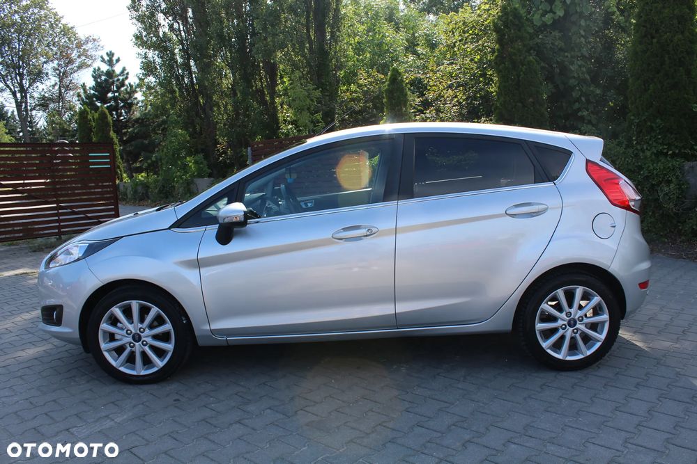 Ford Fiesta 1.0 EcoBoost Titanium - 4