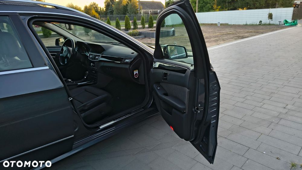 Mercedes-Benz Klasa E 250 CDI DPF BlueEFFICIENCY Automatik Avantgarde - 21
