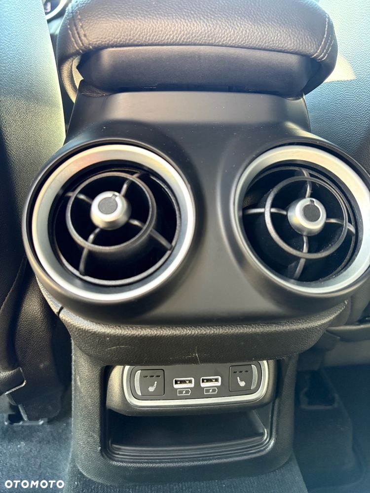 Alfa Romeo Stelvio 2.0 Turbo 16V AT8-Q4 Ti - 20