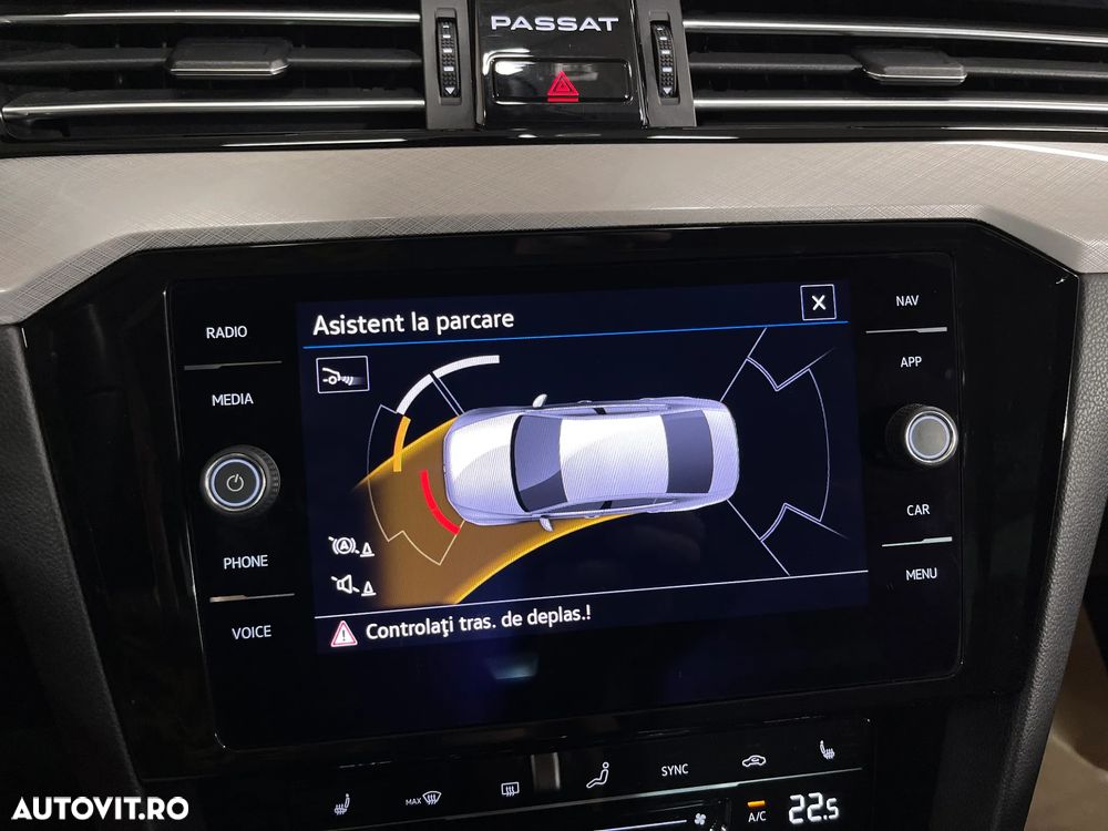 Volkswagen Passat 2.0 TDI DSG Comfortline - 15