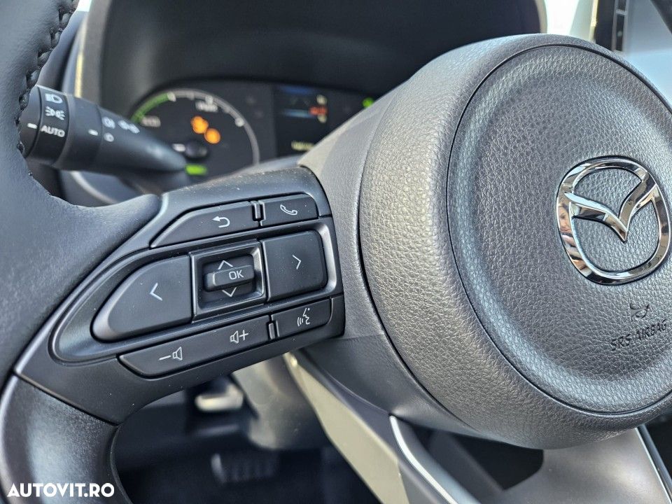 Mazda 2 - 10