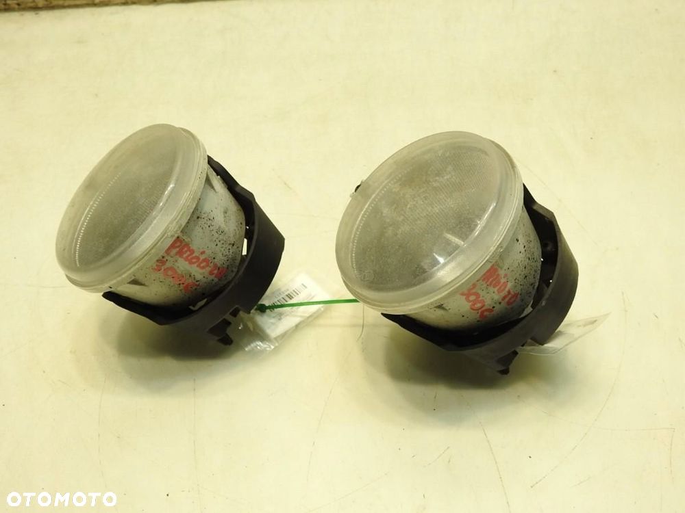 HALOGEN LAMPA PRZECIWMGIELNA PRZÓD CHRYSLER 300C 04805859AB - 8