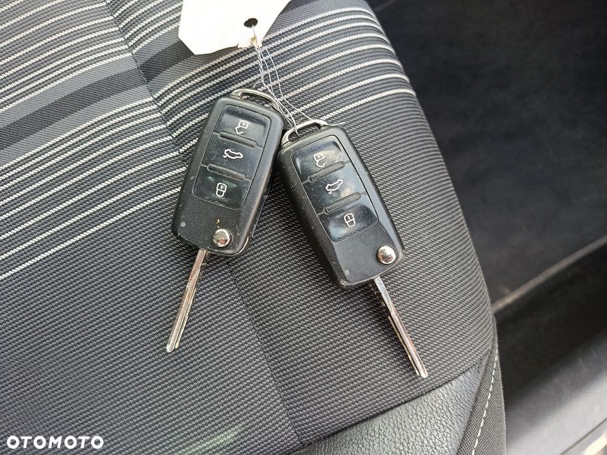 Volkswagen Polo 1.6 TDI MATCH - 8