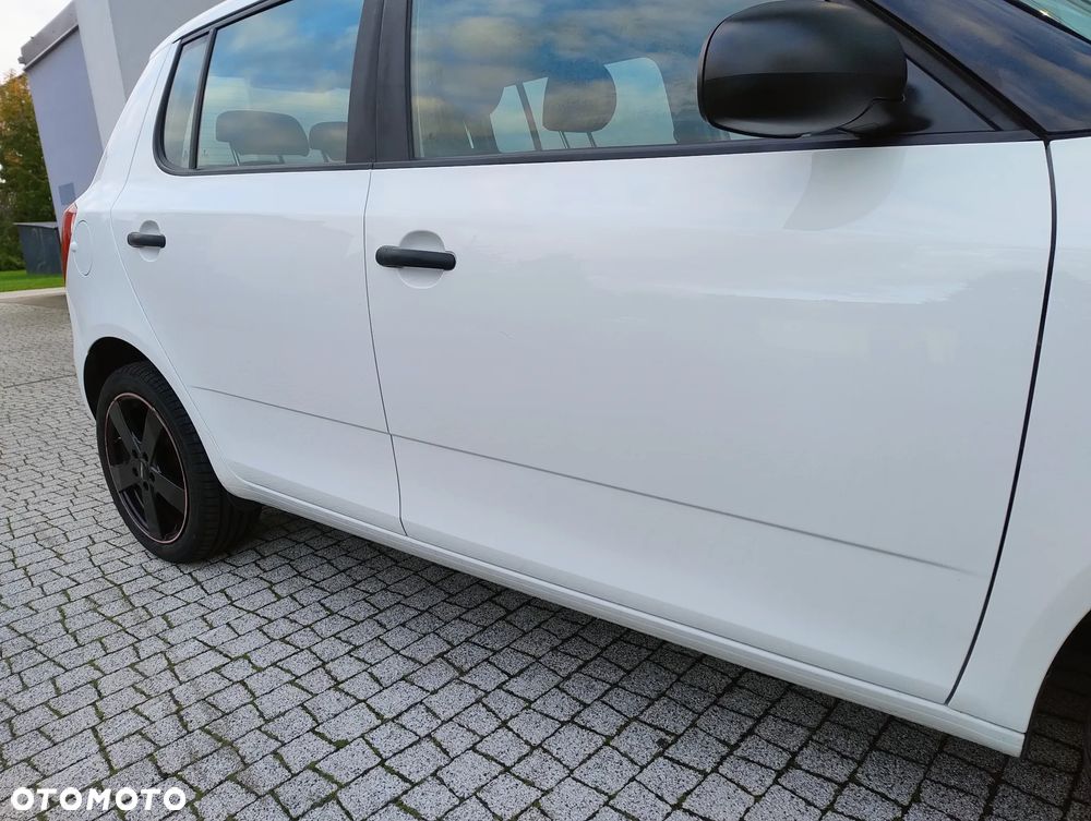 Skoda Fabia 1.6 TDI DPF Active Plus - 32