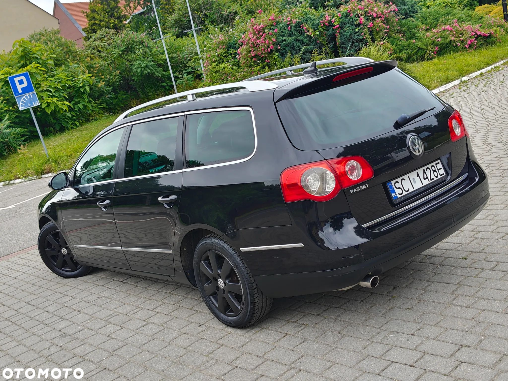 Volkswagen Passat Variant 1.6 FSI Sportline - 1