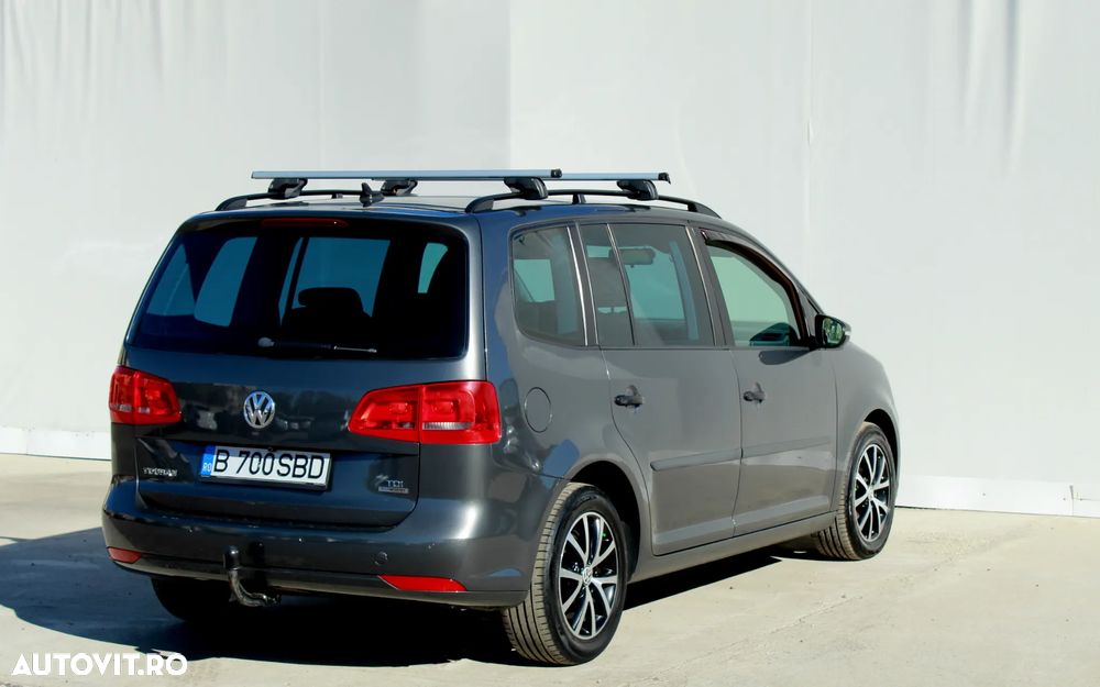 Volkswagen Touran 1.6 TDI DPF BlueMotion Technology Comfortline - 20