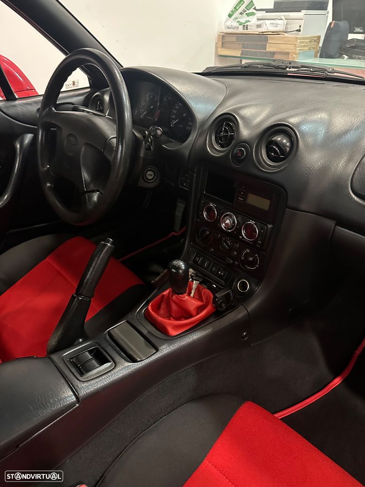 Mazda MX-5 1.6 Hard Top - 3