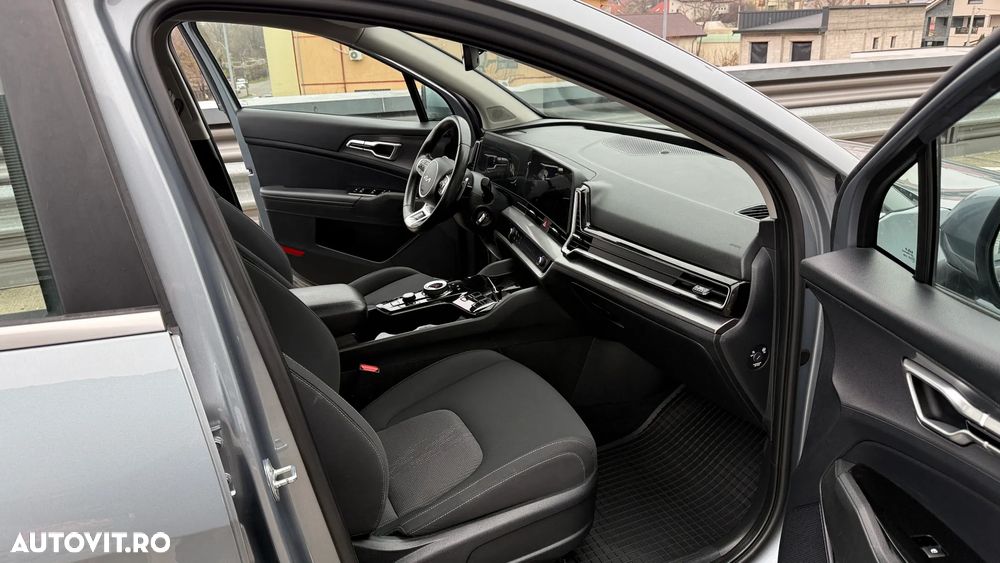 Kia Sportage 1.6 T-GDI PHEV 6AT 4x4 Business Line - 7