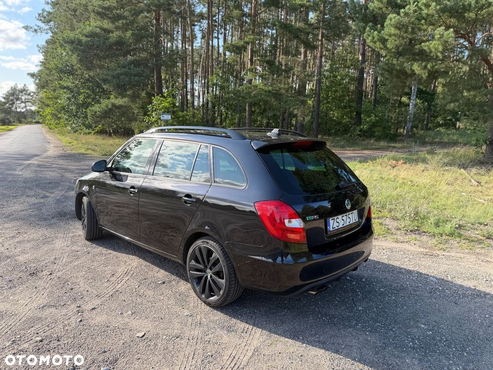 Skoda Fabia 1.4 TSI DSG RS - 8