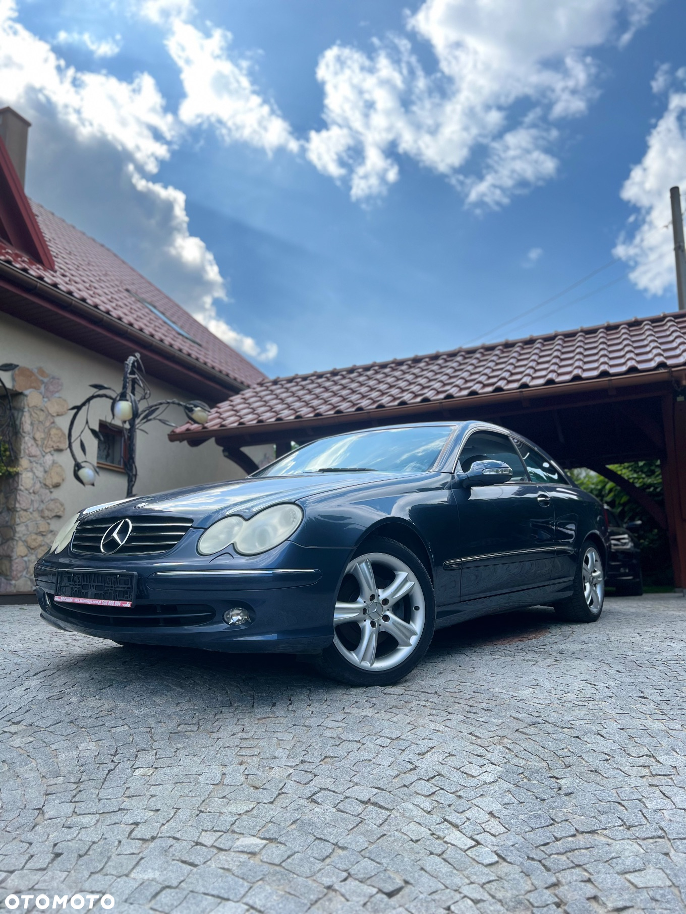 Mercedes-Benz CLK - 25