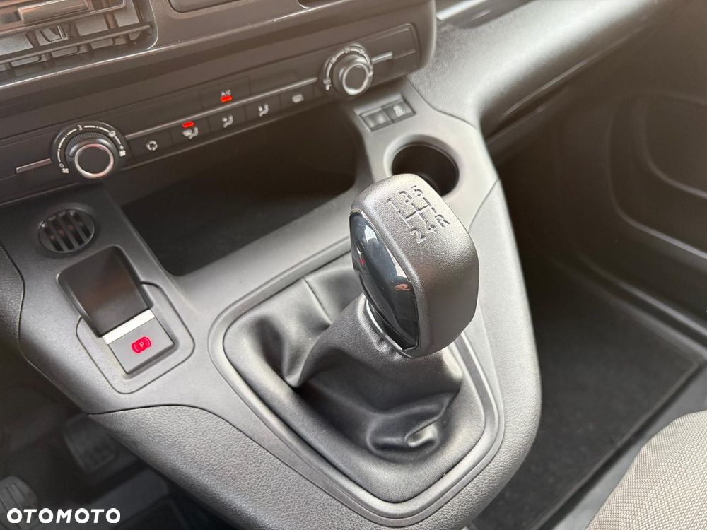 Peugeot PARTNER - 22