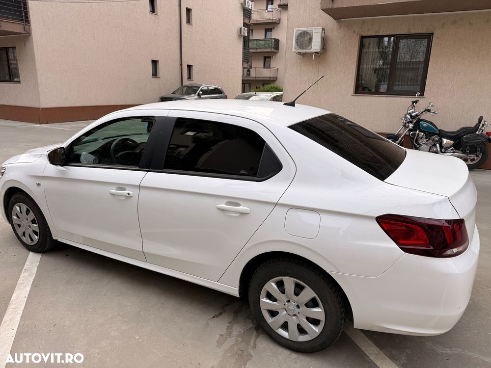 Peugeot 301 1.5 BlueHDI FAP Active - 6