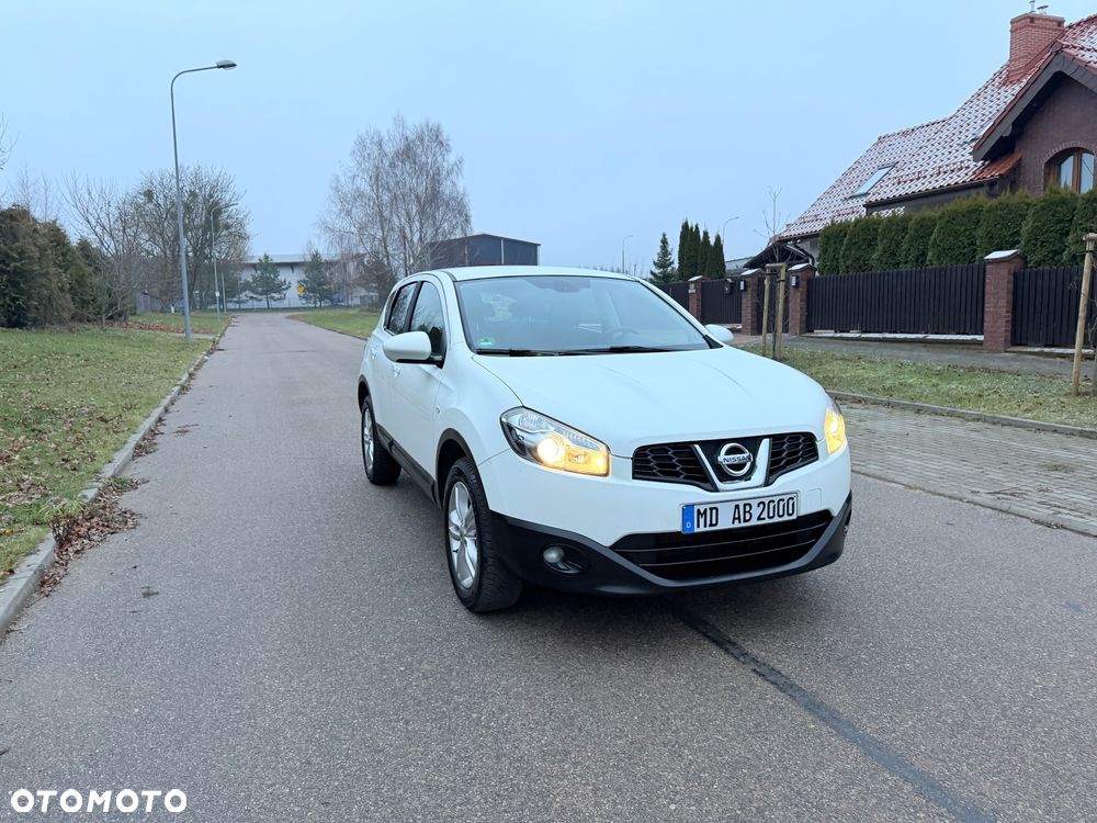 Nissan Qashqai - 10