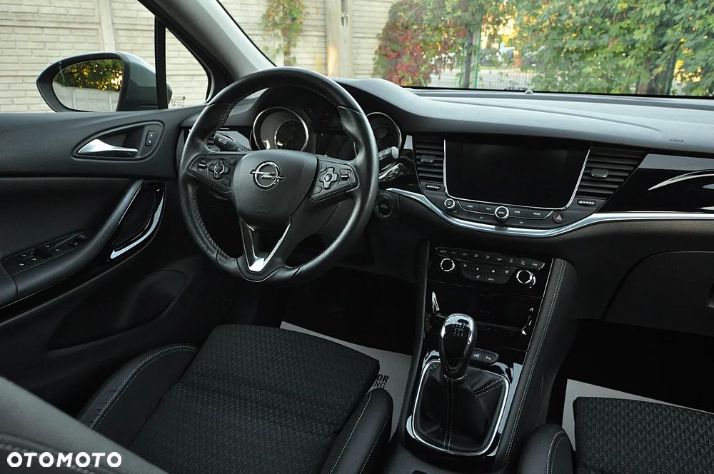 Opel Astra 1.4 Turbo Dynamic - 23