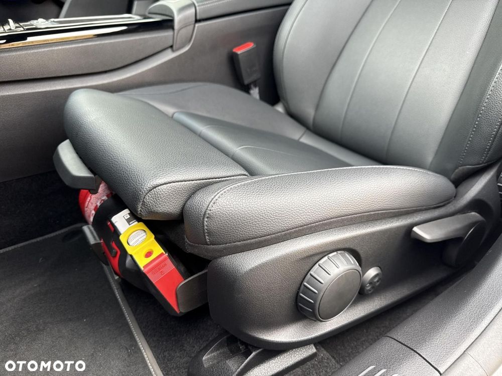 Mercedes-Benz CLA - 10