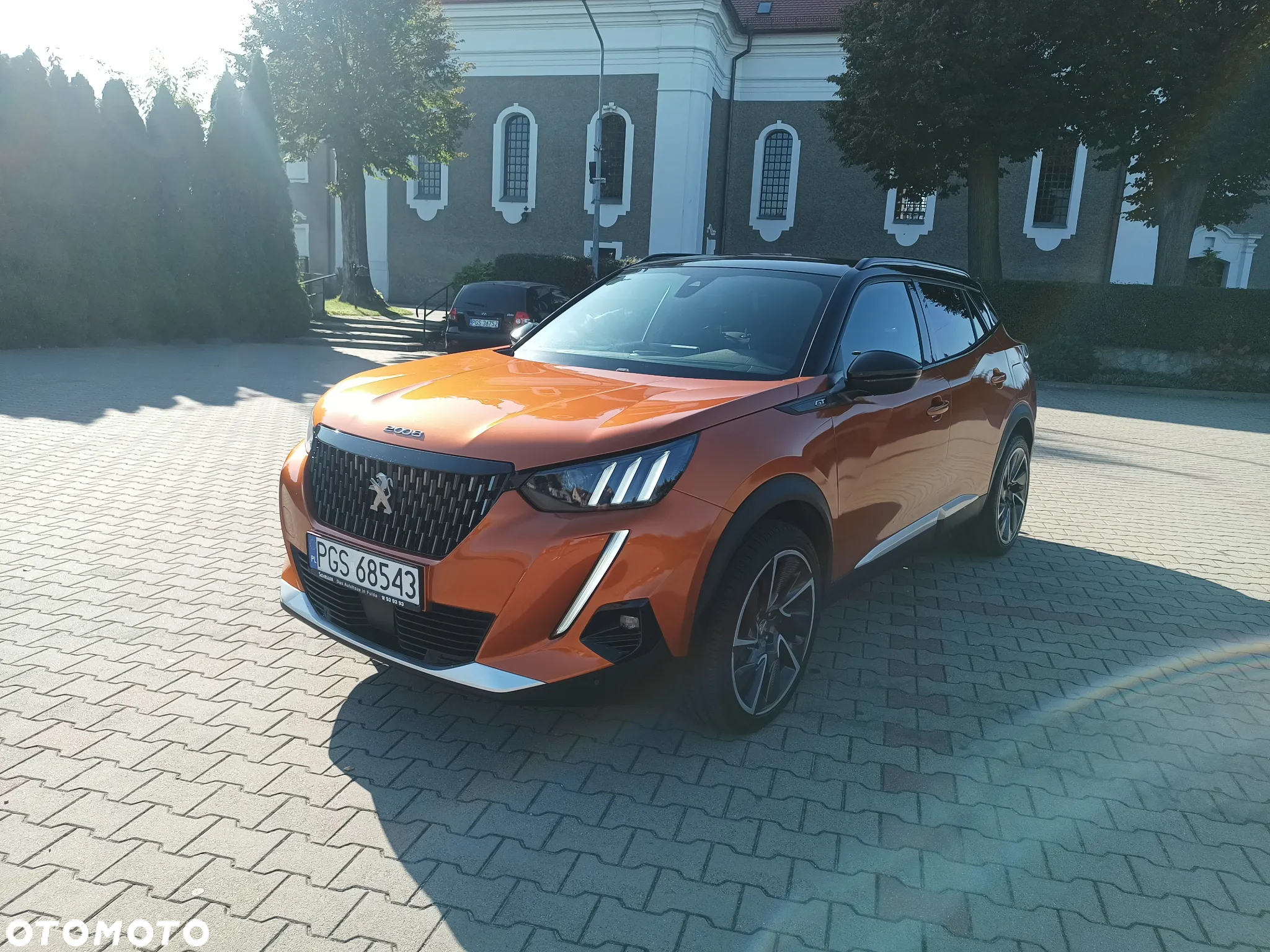 Peugeot 2008 PureTech 155 EAT8 GT Pack - 7