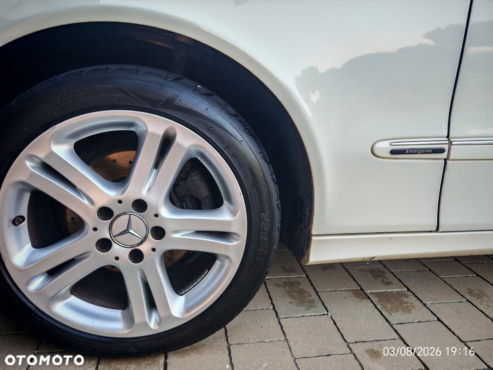Mercedes-Benz Klasa E 280 CDI Avantgarde DPF - 7