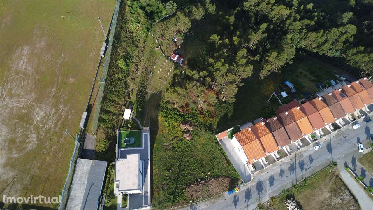 Terreno para construção com 2.525,39 m2, em Barrosas (Santo Estêvão), - Grande imagem: 4/10