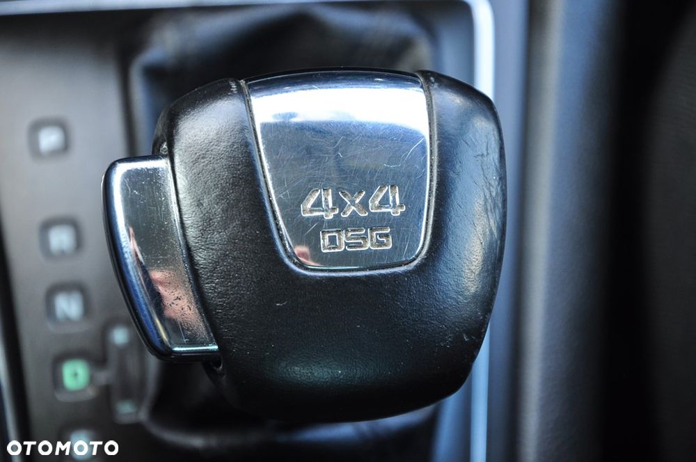 Skoda Yeti 2.0 TDI DSG 4x4 FAMILY - 37