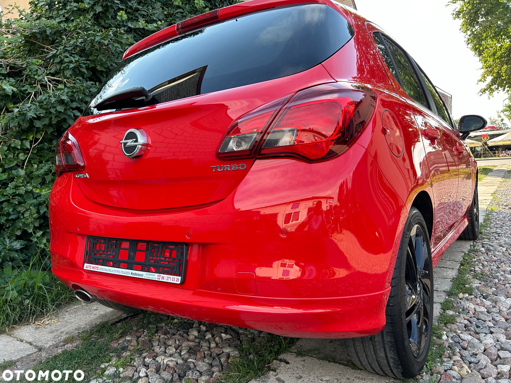Opel Corsa 1.4 16V Edition 150 - 8